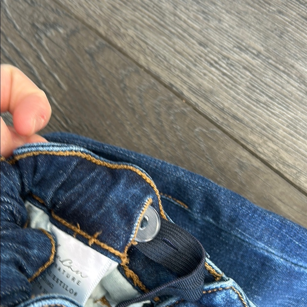 Distressed Blue Denim Jeans - Picture 4 of 6